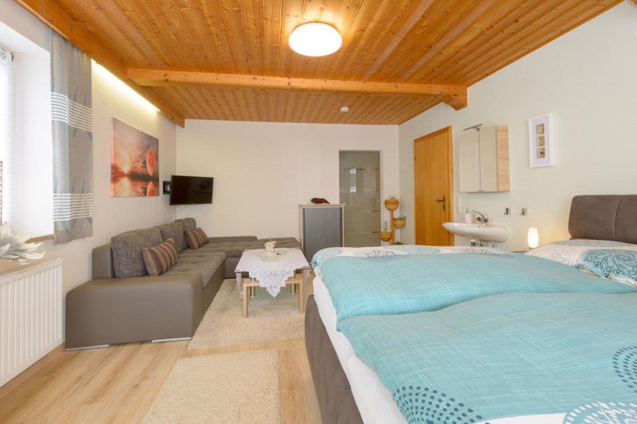 Ferienwohnung Voelkl Böbrach 外观 照片